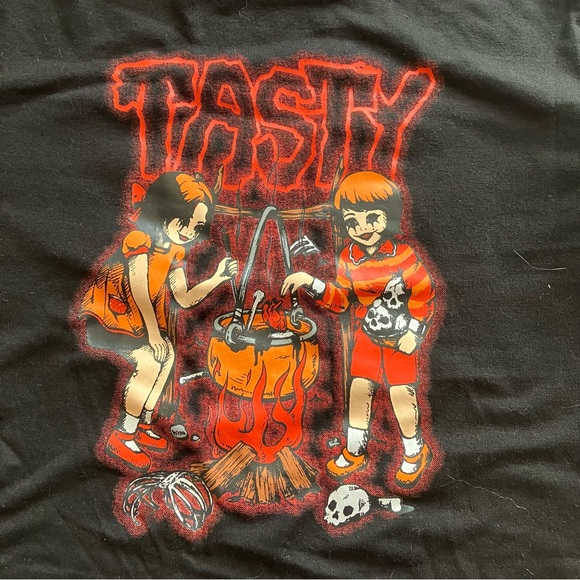 NEW GOTH GRUNGE 'TASTY' PUMPKIN
CARVING HORROR RINGER TEE - Picture 11 of 11